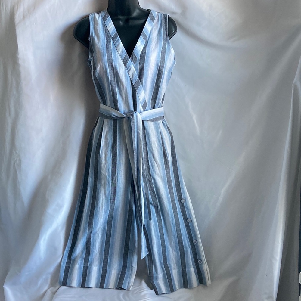 Harlow & Rose Cropped Striped Jumpsuit Size Medium